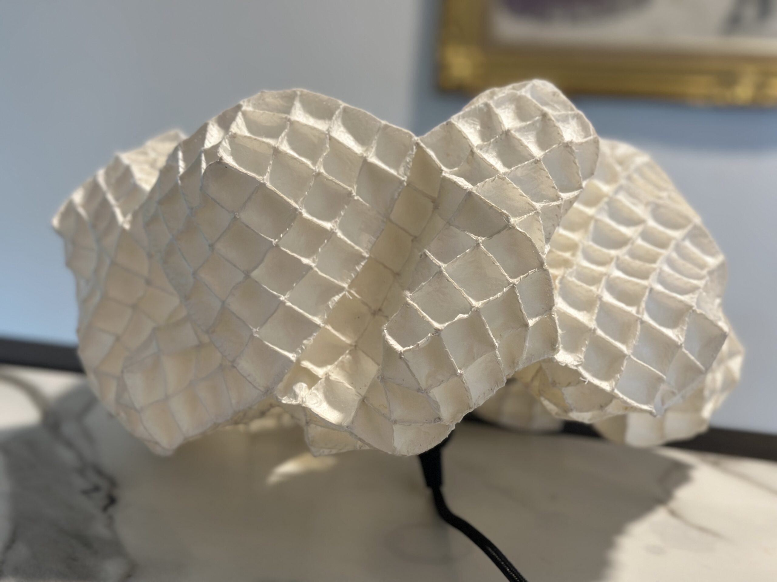 med-lotus-cocoon-lamp-f2